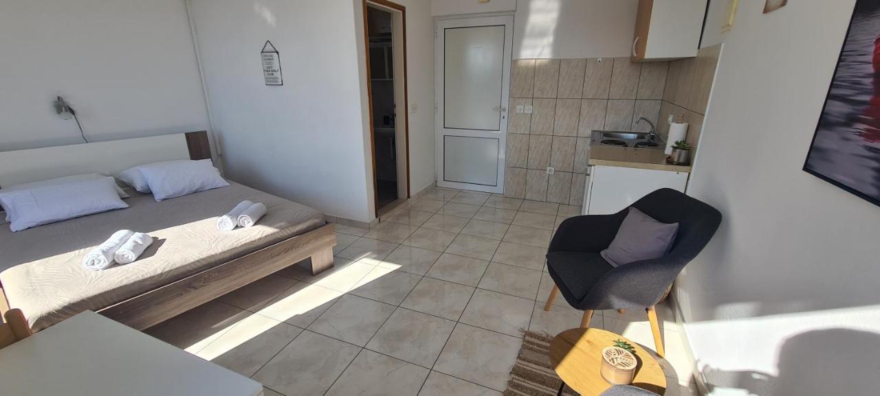 Apartments Matea Studio Apartment Stikovica Luaran gambar