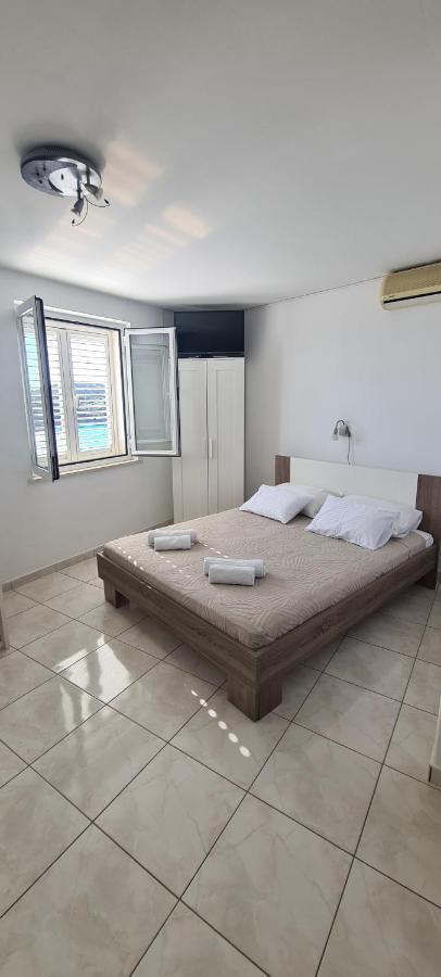 Apartments Matea Studio Apartment Stikovica Luaran gambar