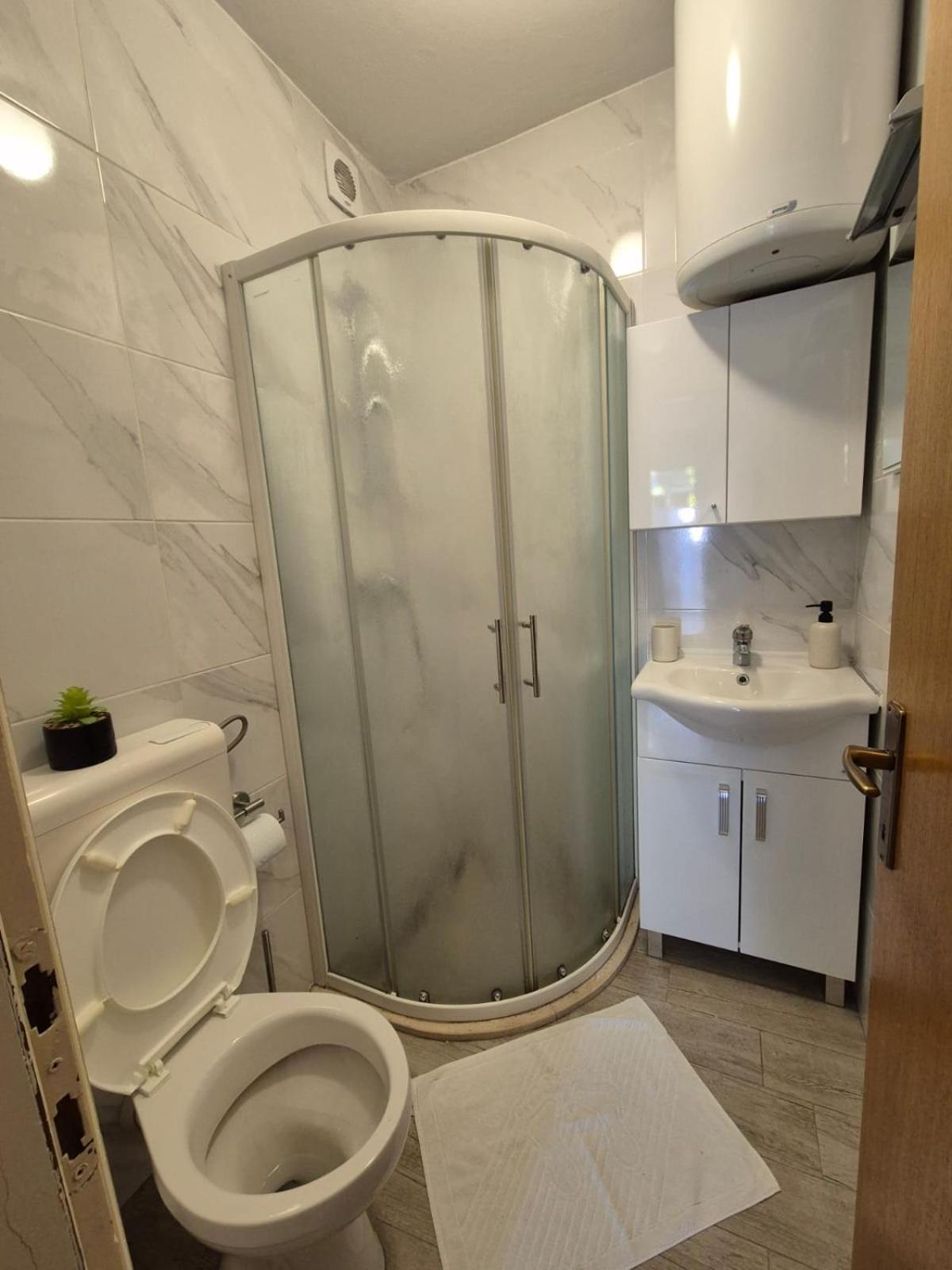 Apartments Matea Studio Apartment Stikovica Luaran gambar